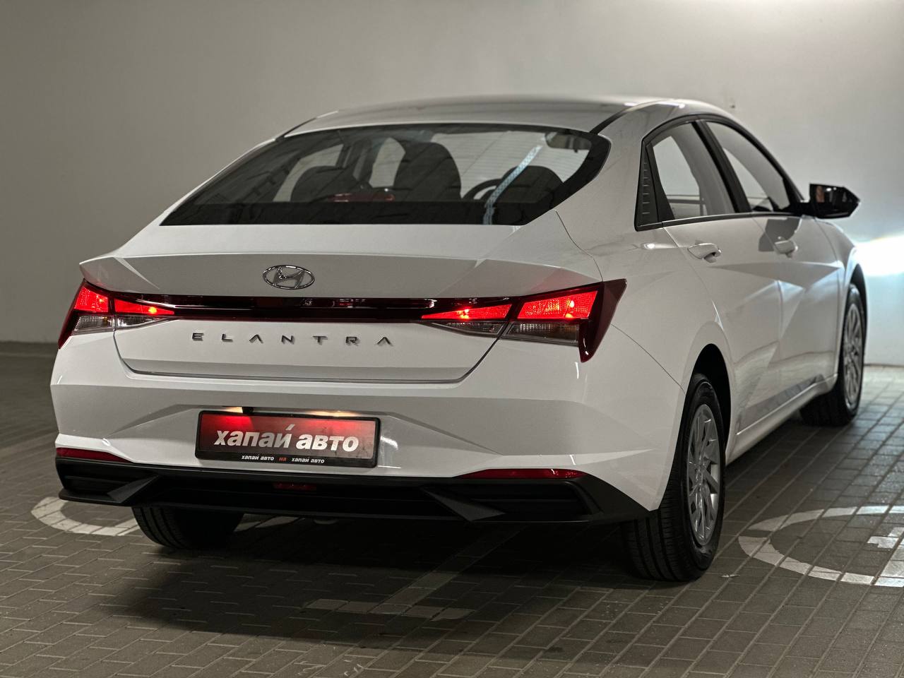 Hyundai-16