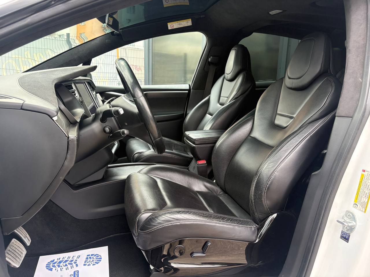 Tesla-4