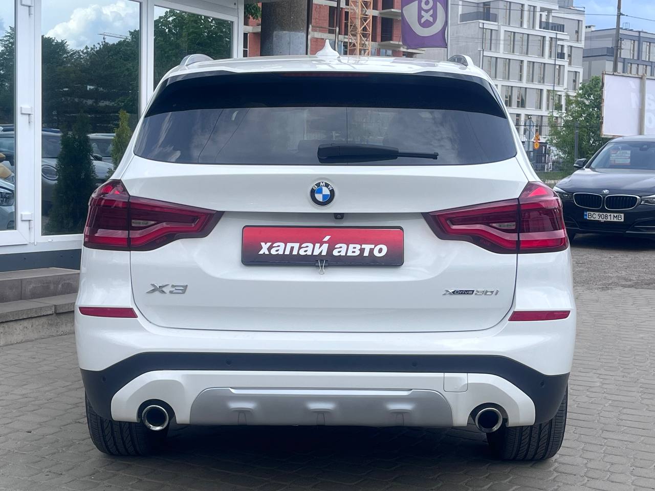 BMW-13
