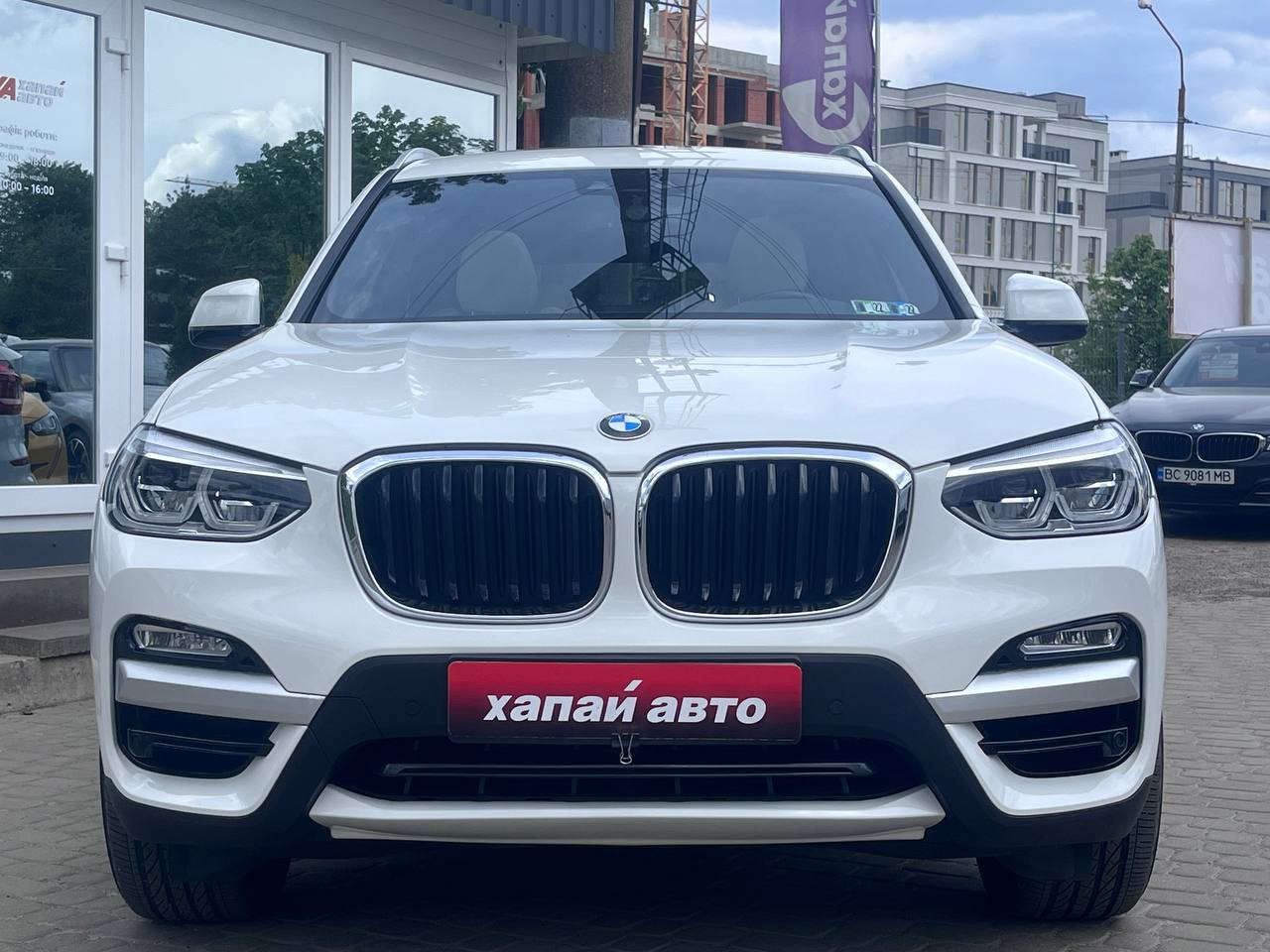 BMW-18