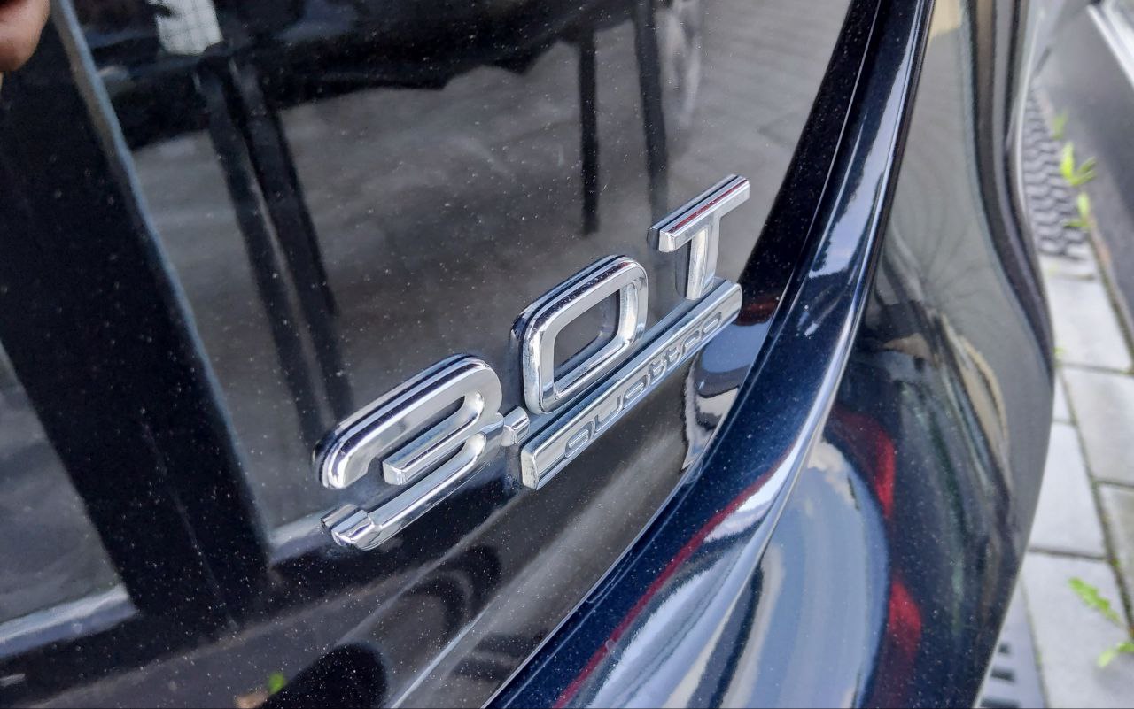 Audi-45